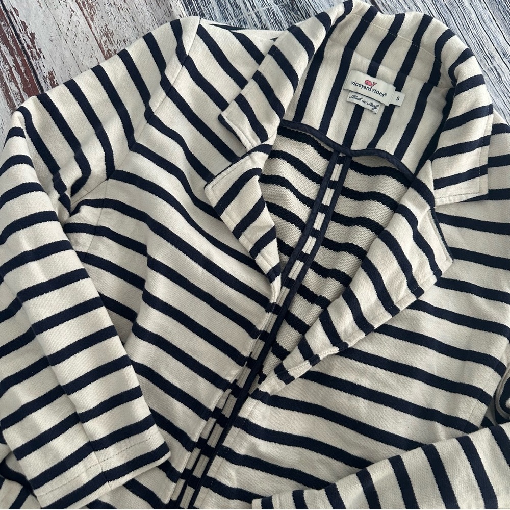 Vineyard Vines Striped Women's Blazer- Navy and White - Picture 3 of 8